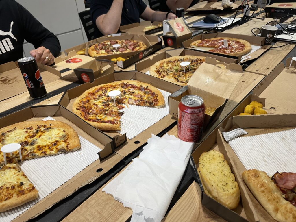 Pizza for Poker Fight